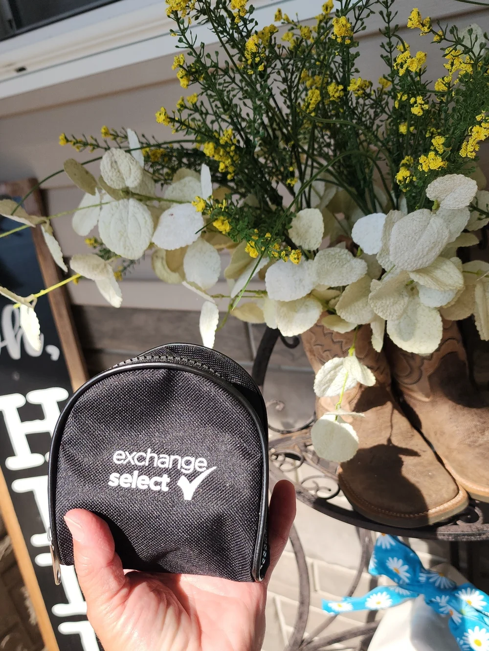 EXCHANGE Black Small Travel Pouch